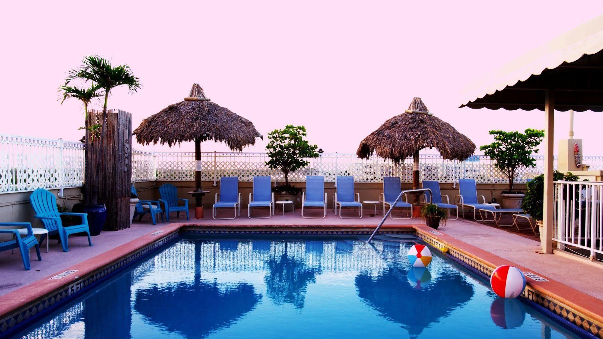 Rooftop Resort - Clothing Optional - Adult Only Hollywood Eksteriør billede