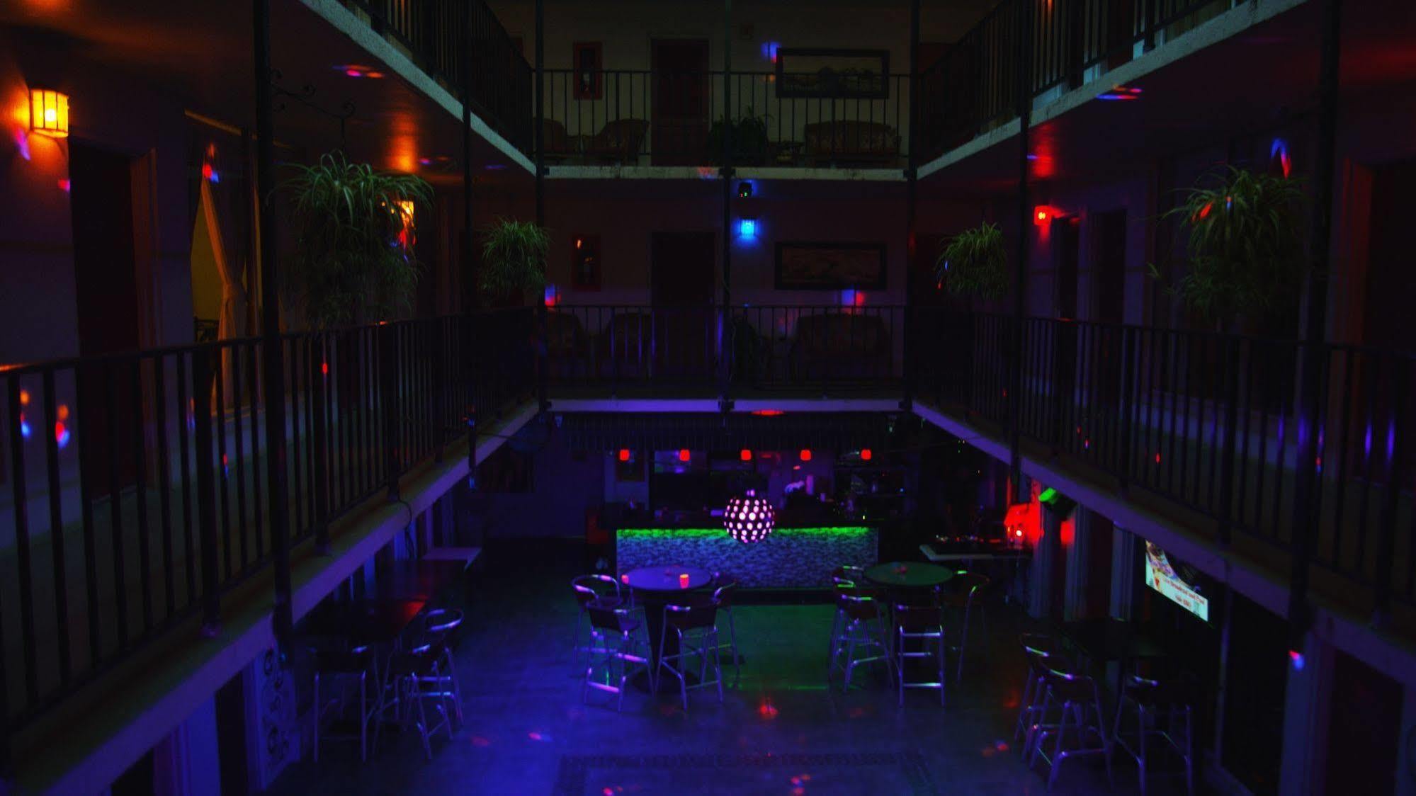 Rooftop Resort - Clothing Optional - Adult Only Hollywood Eksteriør billede